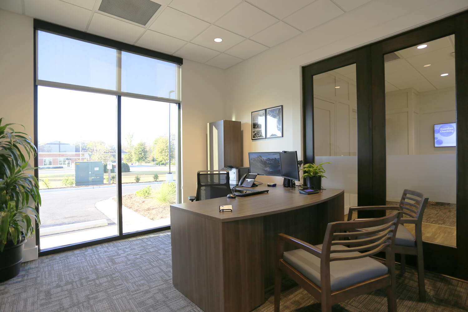 Guardian Credit Union - Wetumpka - Private Office - Designed by Foshee Architecture